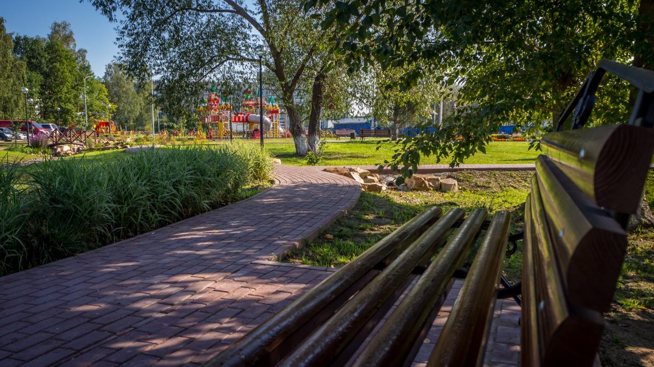 Дворы московская область. Орехово-Зуево благоустройство. Городской парк Чехов благоустройство. Г Пушкино Московская область Озеленение. Орехово-Зуевский округ благоустройство.